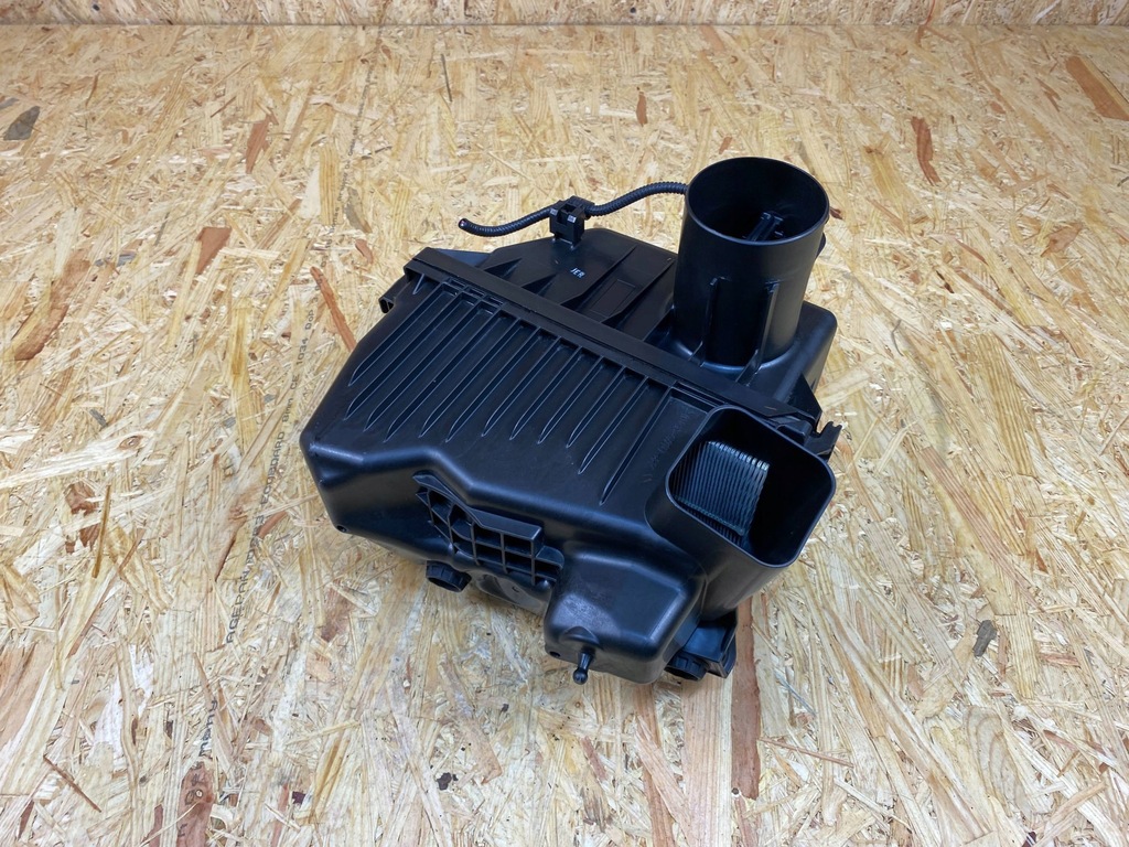 фото №6, Корпус фильтра воздуха lexus es toyota rav4 v 2.5h 17812-37040