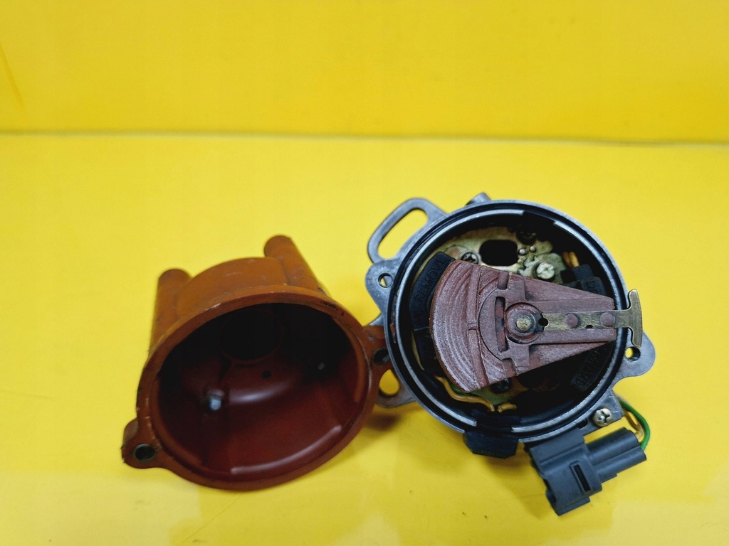 фото №9, Аппарат зажигание 19100-16230 toyota carina ii 1.6 b nr13