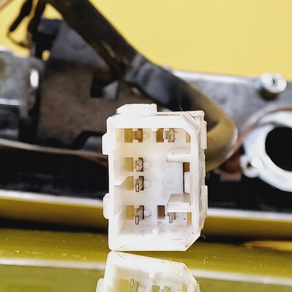 фото №12, Накладка крышки багажника lancia thesis 156039319 nr152