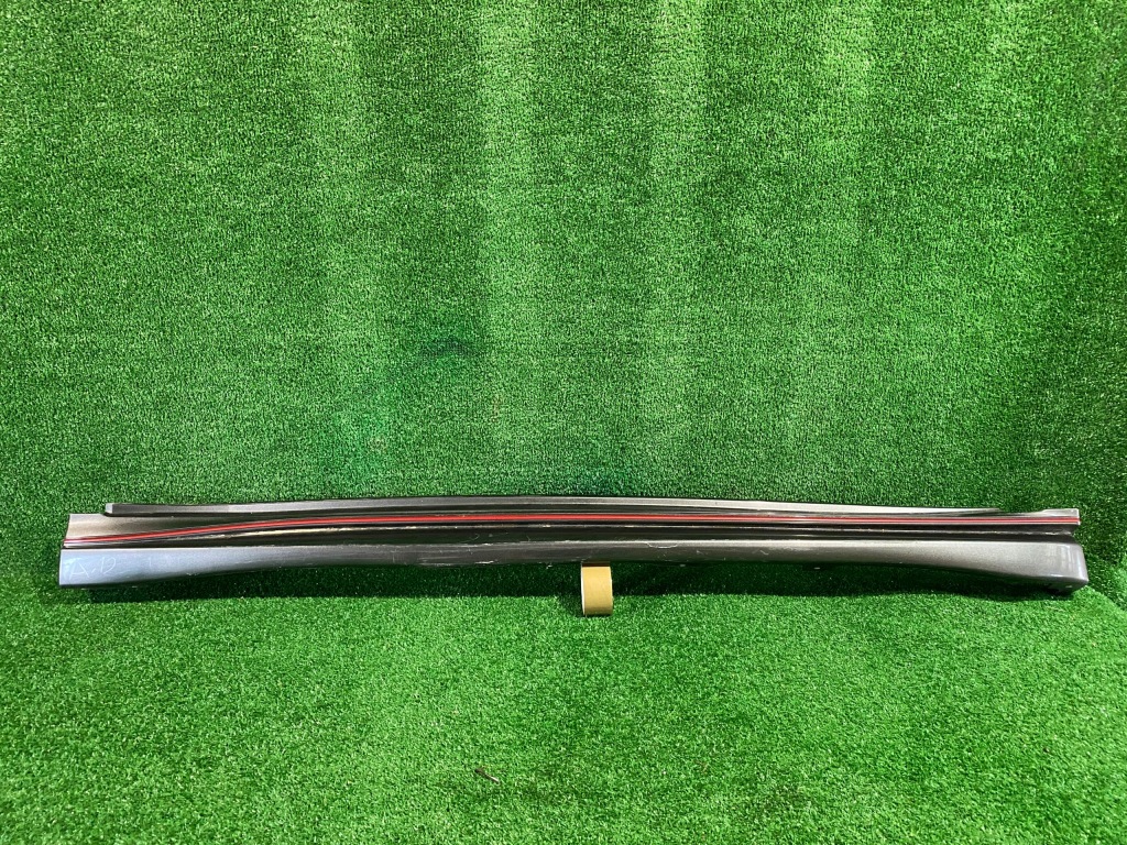 фото №1, Молдинг поріг права nissan nismo juke