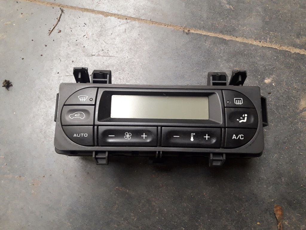 фото №1, Панель керування citroen c3 96530443xt