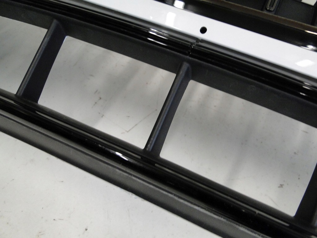 фото №15, Mercedes бампер передний a2148856902 e klasa 214 w214 e53 53 amg pts камера