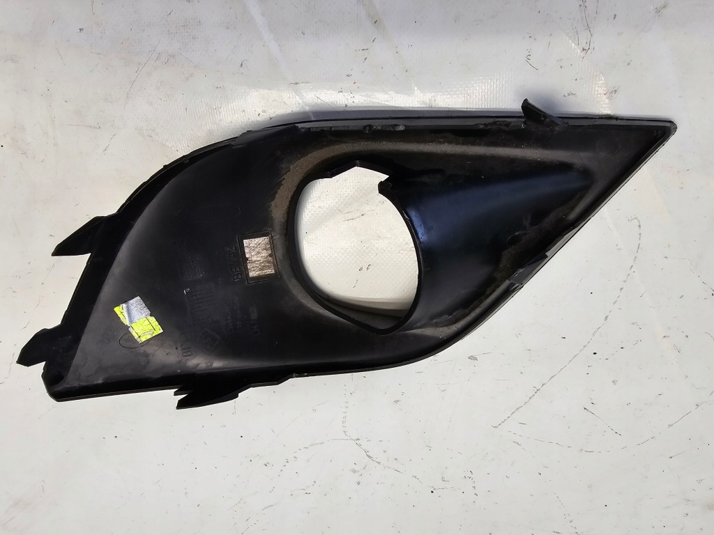 фото №4, Решётка бампера правая перед молдинг renault clio iv 4 lift 2016-2019