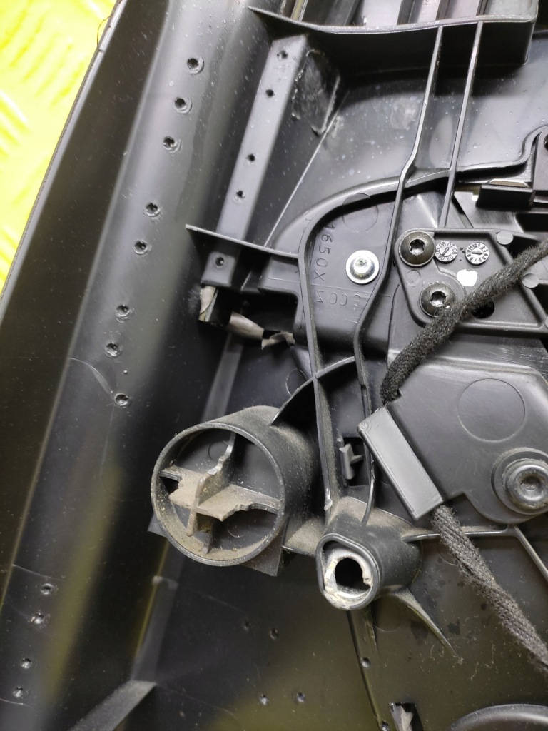 фото №12, Audi a6 c6 kombi оббивка двері лівий задня