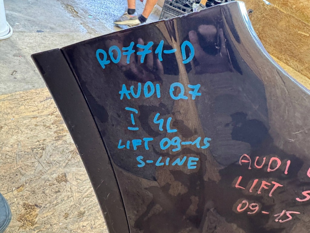 Audi q7 1 1 4l рестайлінг  09-15 s-line бампер перед передній Ціна