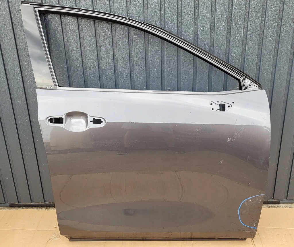 фото №1, Lexus nx 21- дверь перед передние правое fv