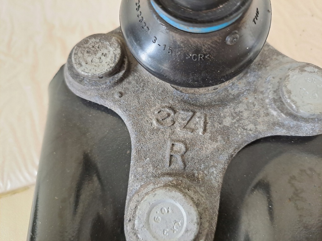 фото №12, Рычаг правый передний перед болты seat arona fr lift 24r 9.032km