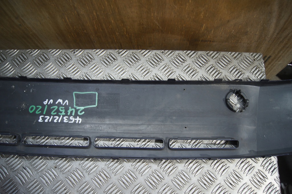 фото №9, Молдинг бампера перед vw up 1s0853665a