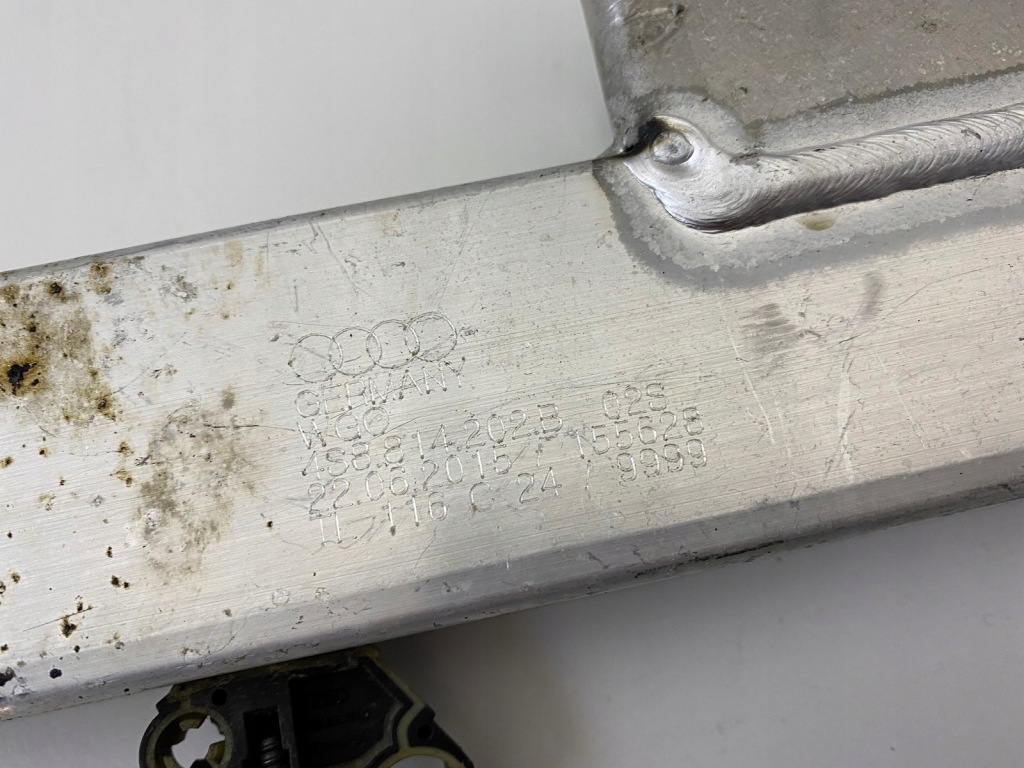 фото №3, Audi r8 4s8 підпора кронштейн кронштейн 4s8814202b