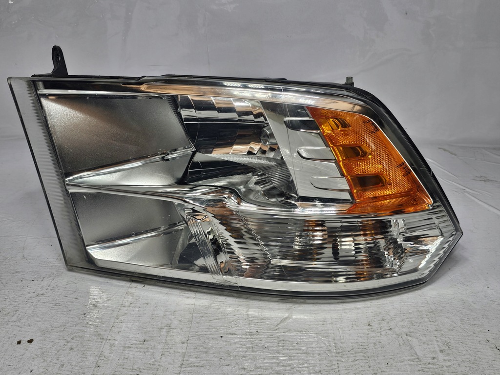 фото №11, Dodge ram 1500 3.6 v6 09- лампа перед левая правая 68001484ag usa