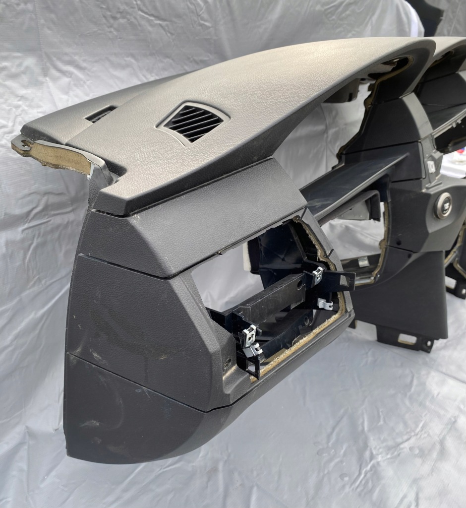 Приборная панель панель  приборная панель приборная bmw 5 e60 e61 - 912368701 / 7034108 Киев