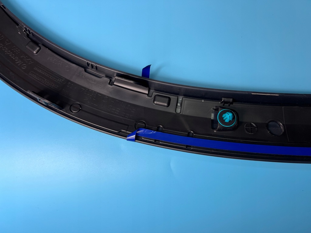 фото №11, Nowa оригинальная молдинг крыла mercedes eqe x294 левый перед a2948807501