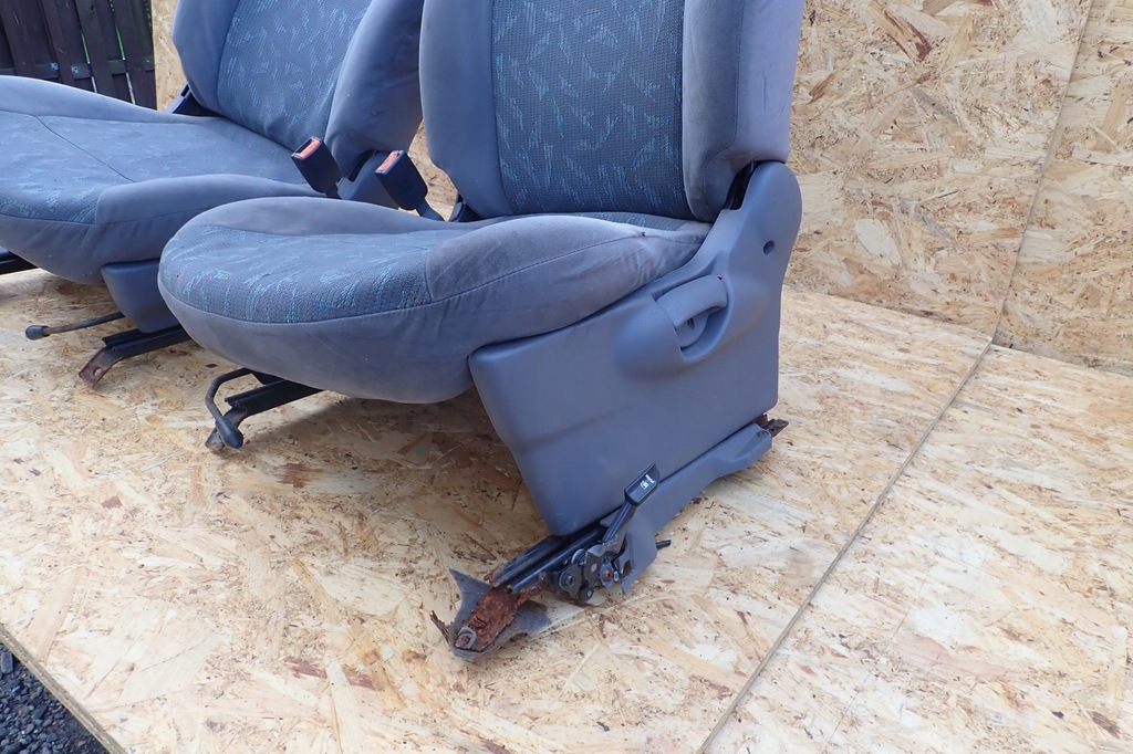 фото №6, Nissan terrano ii сиденье сиденья перед 5d 99r eu комплект 7 человек подогрев