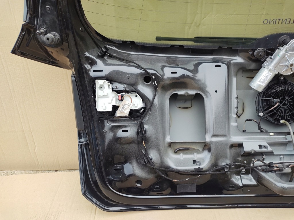 фото №14, Крышка багажника задняя задняя vw golf 7 vii sportsvan 2015 eu целая