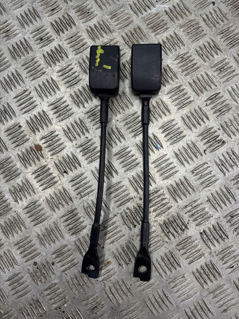 фото №1, Клипса поперечина левый перед citroen jumpy