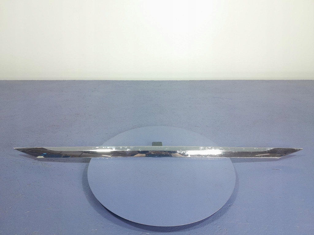 фото №1, Mercedes gle w167 молдинг крышки багажника задняя хром a1677430000