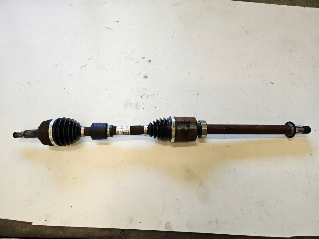 фото №1, Renault captur ii привідний вал автоматична коробка передач 1.3 tce 391007254r права