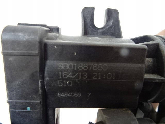 фото №8, Peugeot 308 ii t9 2.0 blue hdi клапани вакууму 9801887680