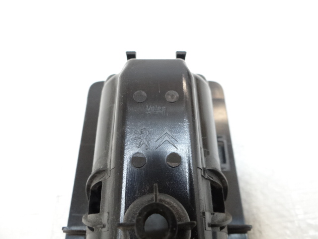 фото №6, Peugeot partner iii разъём зарядное устройство фонарики багажника 9685614080