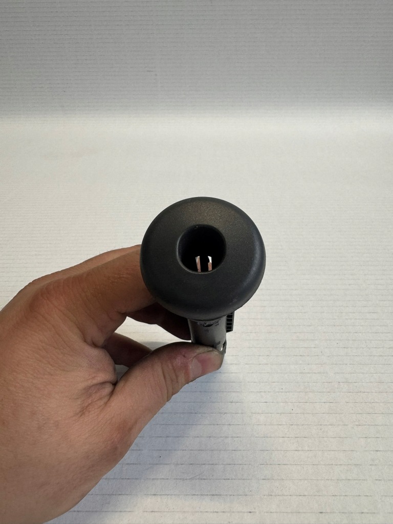 фото №1, Направляющая подголовник volkswagen lupo 1j0886920b оригинал