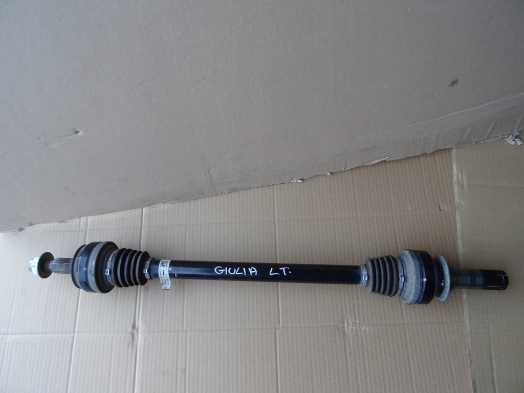 фото №1, Alfa romeo giulia приводной вал левая задняя