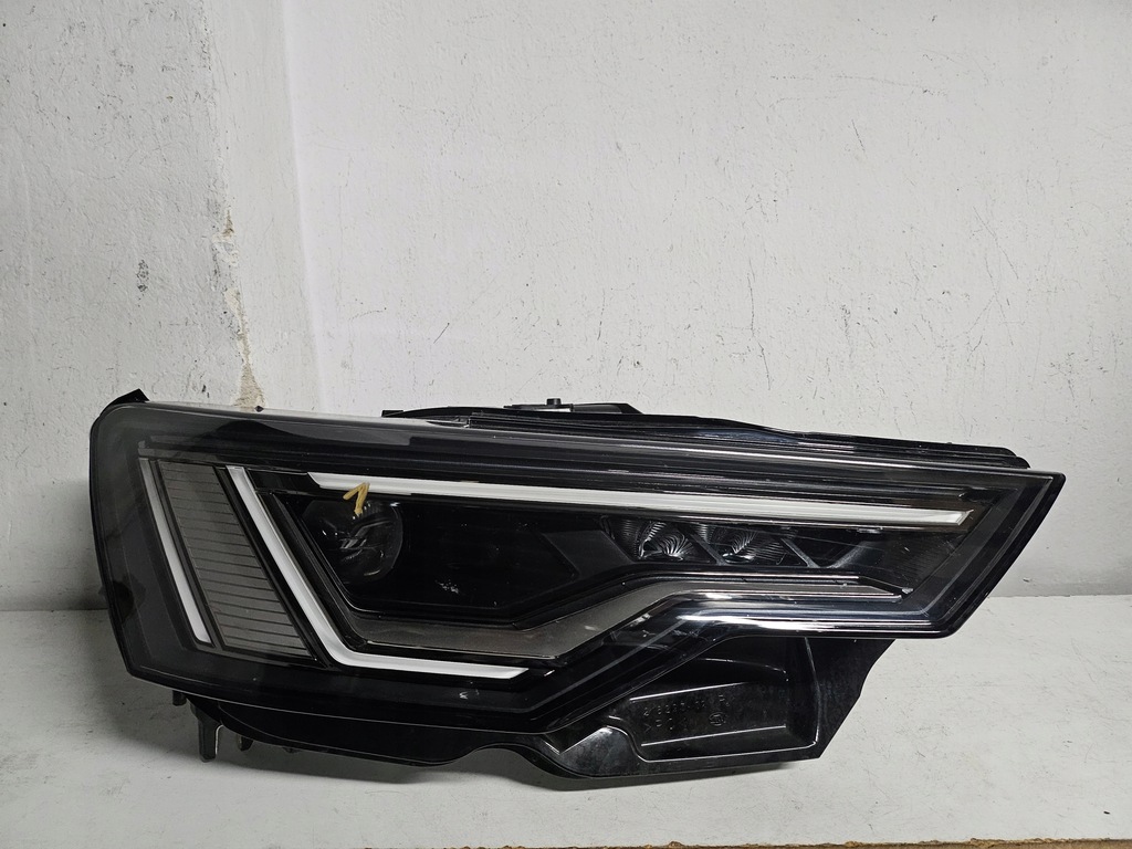 фото №1, Audi a6 c8 full led лампа правая 4k0941040