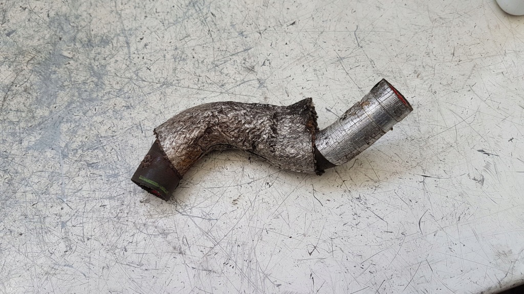 фото №1, Труба пабтрубок  шланг воды c4 grand picasso 2.0 hdi