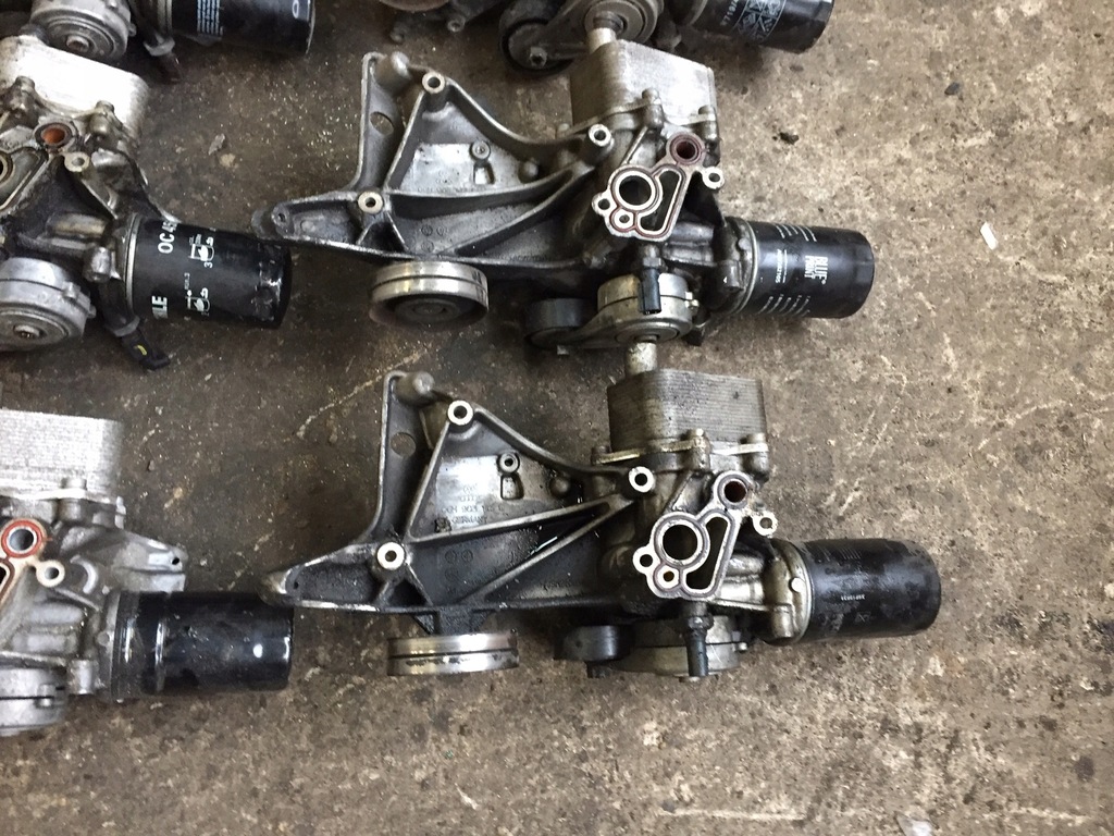 фото №5, Audi a4 b8 a5 8t основание фильтра масла 06h903143e