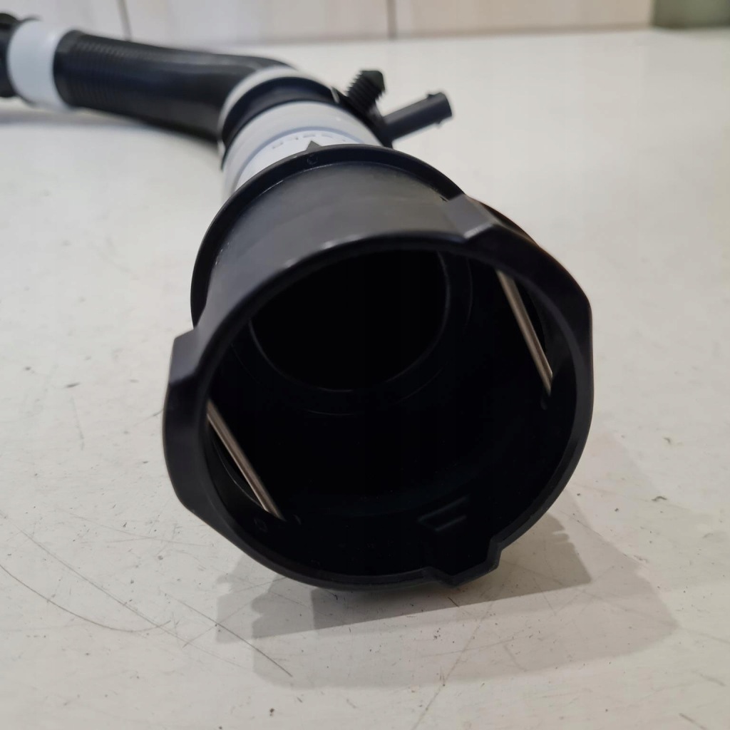 Tesla model 3 y 17-23 шланг пабтрубок  радиаторный жидкость датчик комплект  108795700a Цена