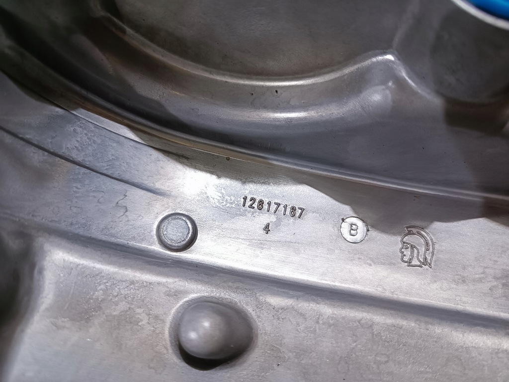 фото №6, Крышка защита клапанов правая chevrolet camaro 3.6 v6 2012-2015