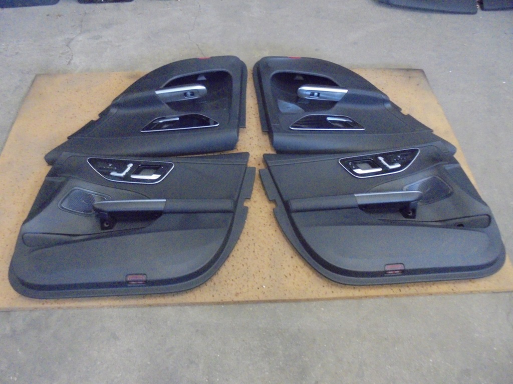 фото №12, Mercedes c klasa w206 kombi amg сиденья заднее сиденье обшивки комплект