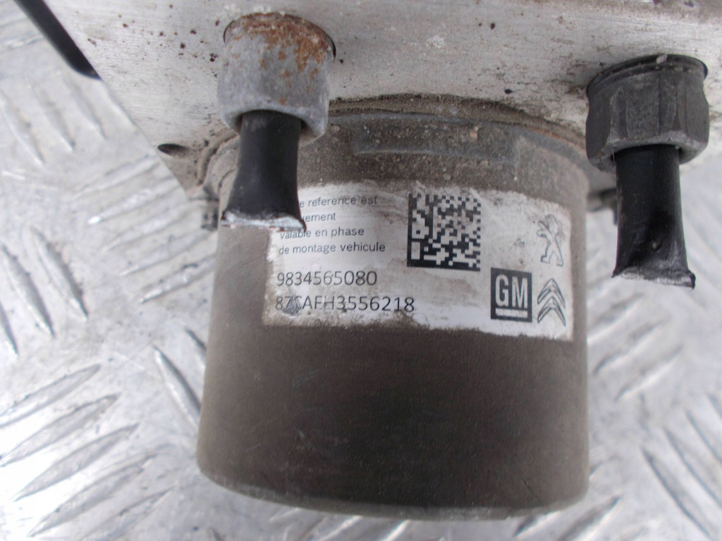 Купити Opel crossland corsa f citroen peugeot насос abs 1.2 vti 2021r