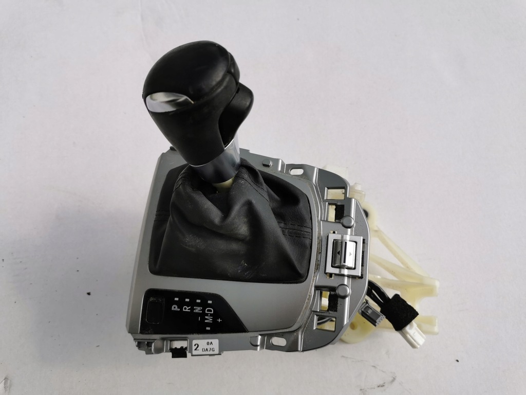 фото №1, Mazda домкрат переключения передач чехол ручка автоматическая коробка передач