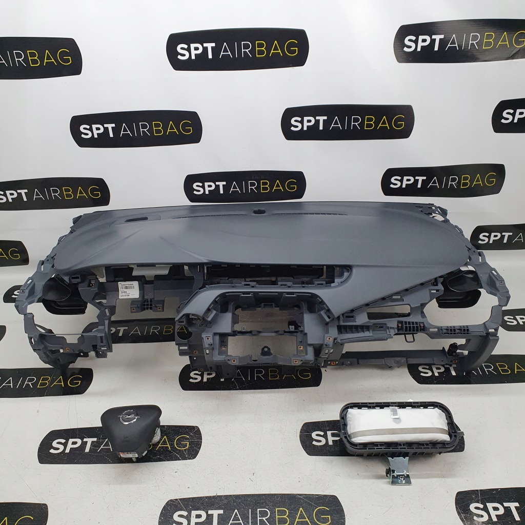 фото №1, Ampera приборная панель панель  подушки безопасности ремни подушка безопасности