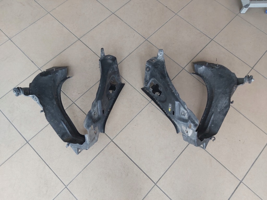 Mercedes ml w164 ремінь передній панель фари накладки на фари Ціна