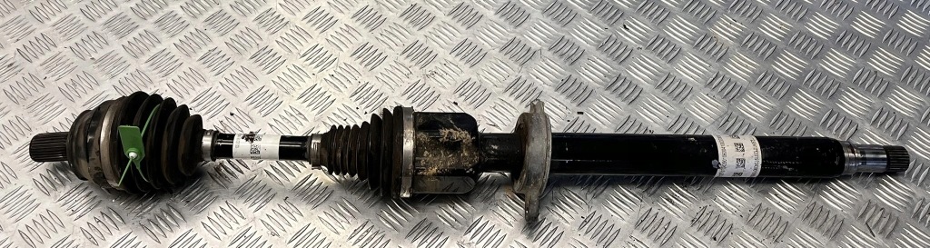 фото №1, Привідний вал правий перед mercedes a-klasa w177 a1773304101