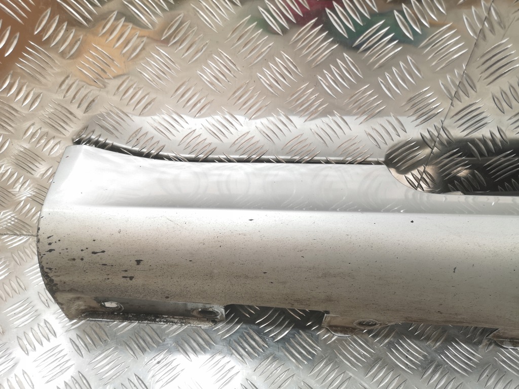 фото №2, Молдинг порог левая mercedes slk r171 w171