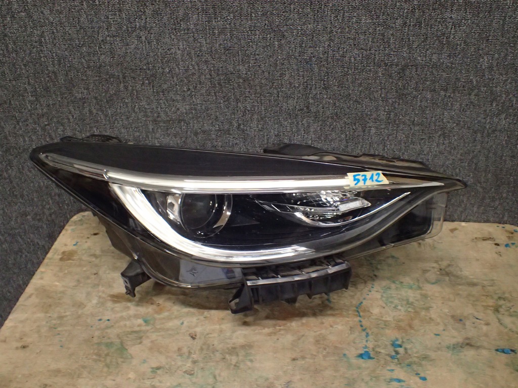 фото №1, Лампа перед правая infiniti q30 qx30 линза