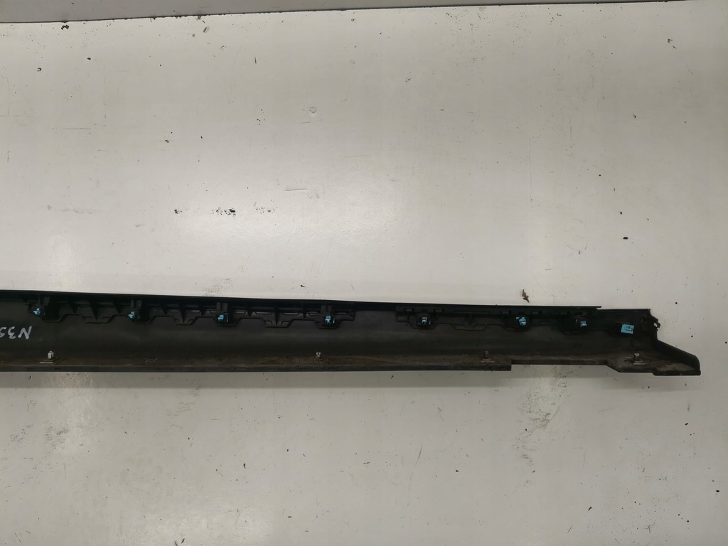 фото №6, Hyundai i40 kombi молдинг порог левая n3s