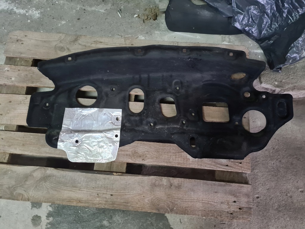 фото №1, Kia sportage v шумоизоляция стены перегородки 84124-r2000