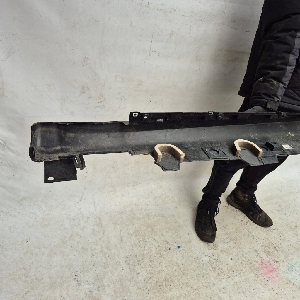 Tesla s молдинг порог правый  порог правая  1680270-00-a Киев