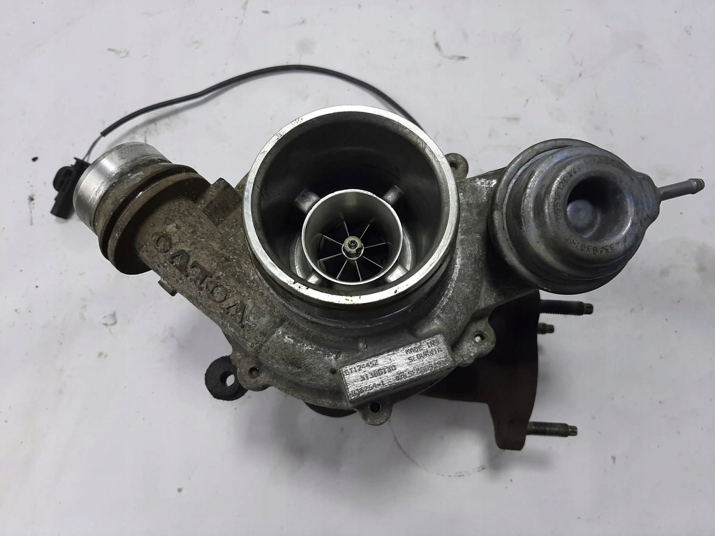 фото №9, Volvo v40 2016 полный турбонагнетателя