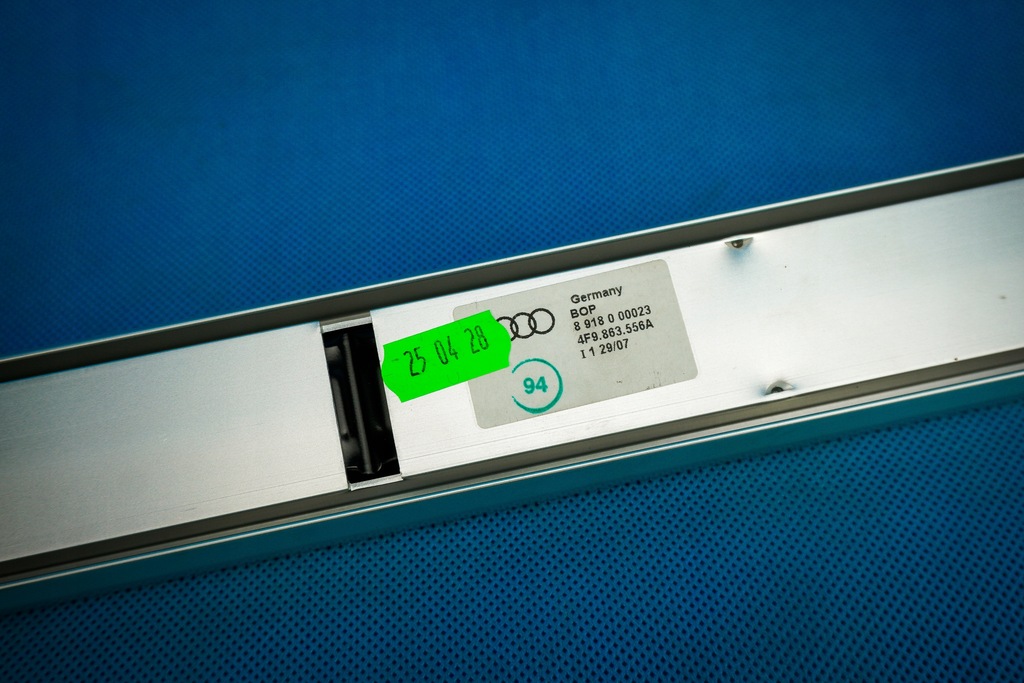 фото №8, Направляющая крепёжная багажника правая audi a6 s6 rs6 4f c6 4f9863556a