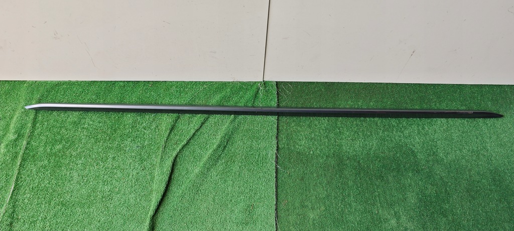 фото №1, Молдинг поріг права audi a4 b9