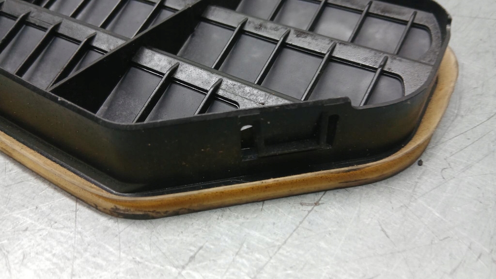 фото №10, Решётка вентиляционная правая 7n51-a280b62-ab volvo v50 04-12r