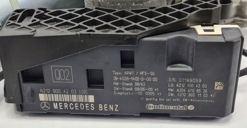 фото №3, Механизм доводчик крышки задняя mercedes w212 kombi