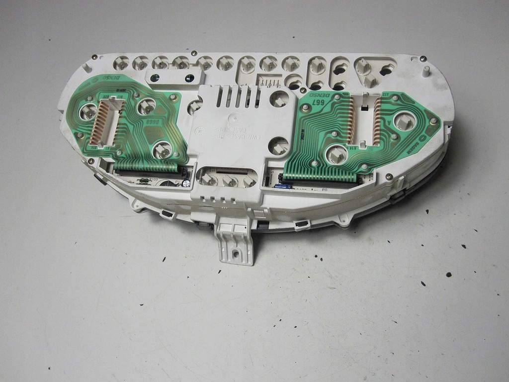 фото №9, Лічильник прилади mitsubishi space star 1.9did 04r