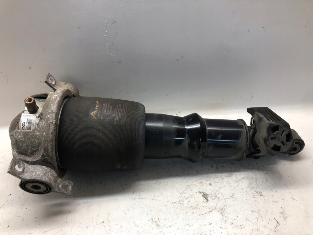 фото №1, Audi q7 амортизатор пневматический левый задний