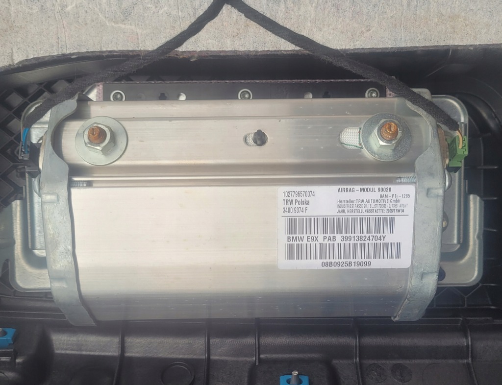 фото №7, Bmw 3 e90 приборная панель консоль подушка безопасности натяжители комплект
