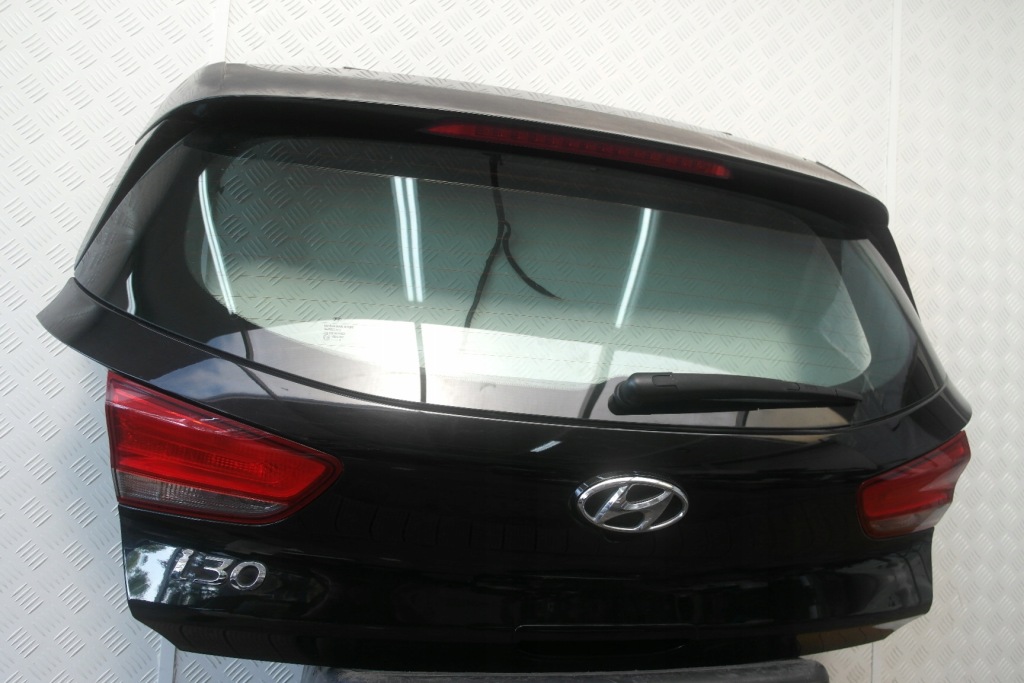 фото №12, Hyundai i30 iii 16-20 крышка багажника задняя багажника лампы бампер направляющие балка pae